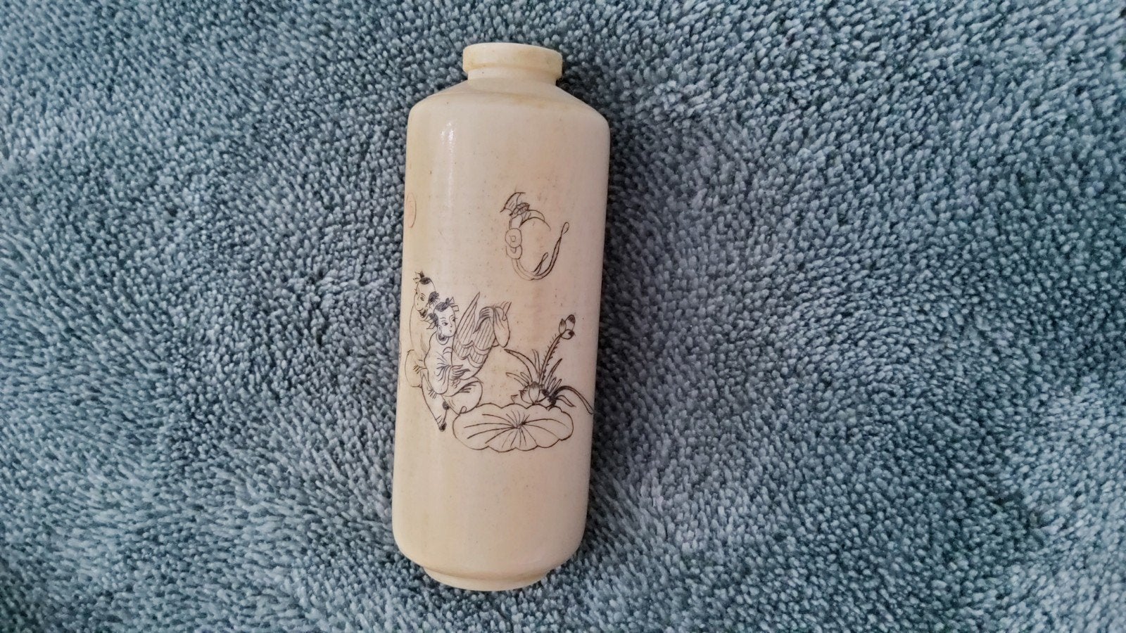 Antiek Chinese Snuifflesje erotice beelden tabakspot., Antiek en Kunst, Ophalen of Verzenden