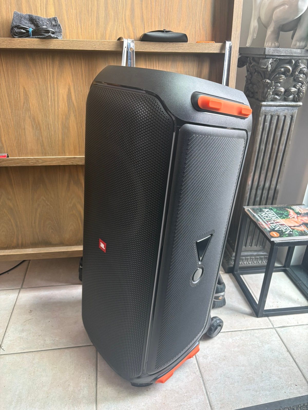 JBL Partybox 710 (lees advertentie)