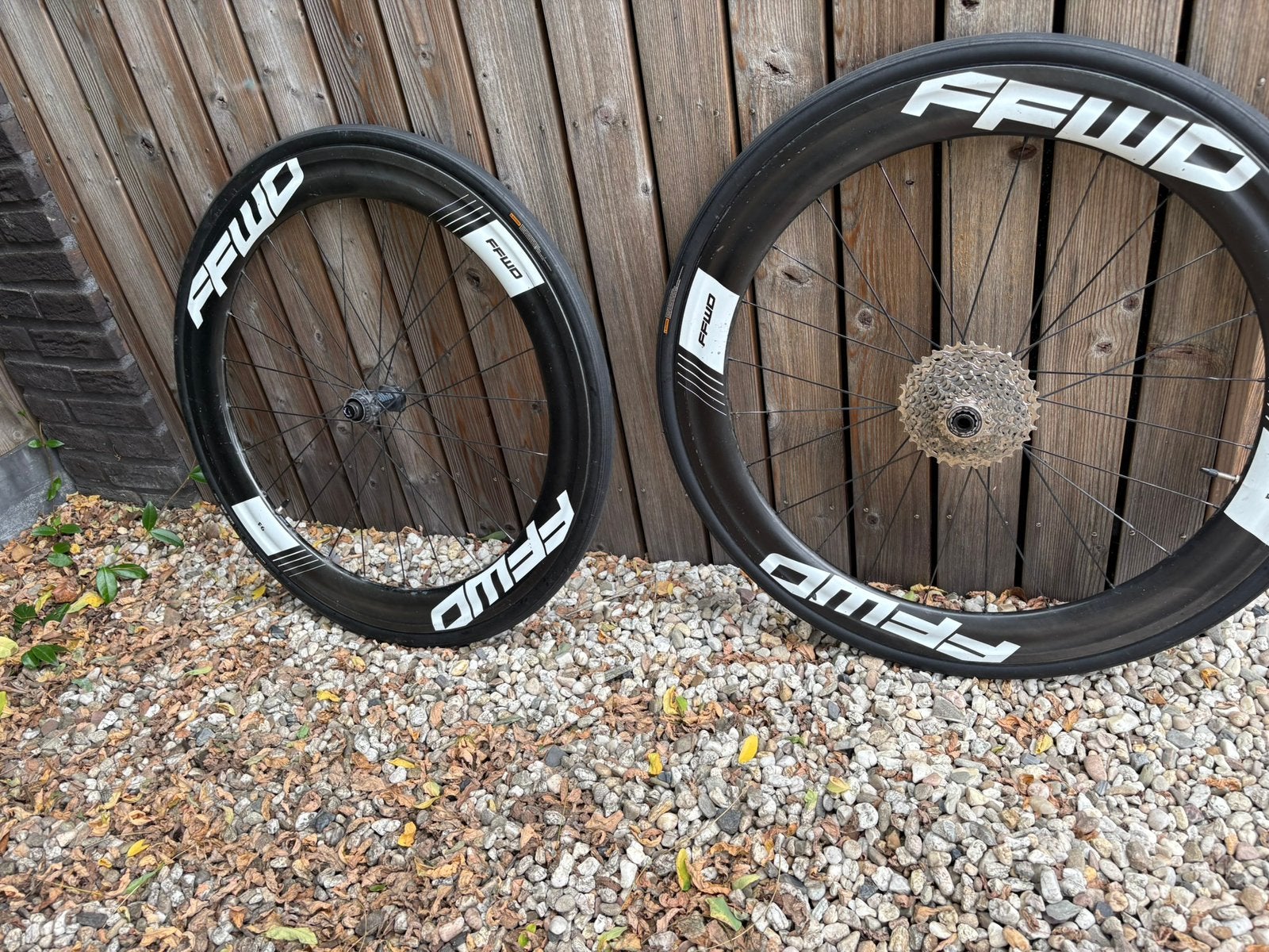 FFWD F6D carbon 60mm wielset disc HG Body DT Swiss 240, Fietsen en Brommers, Fietsonderdelen, Wiel, Stalbergweg, Gebruikt, Info@velovenlo.nl