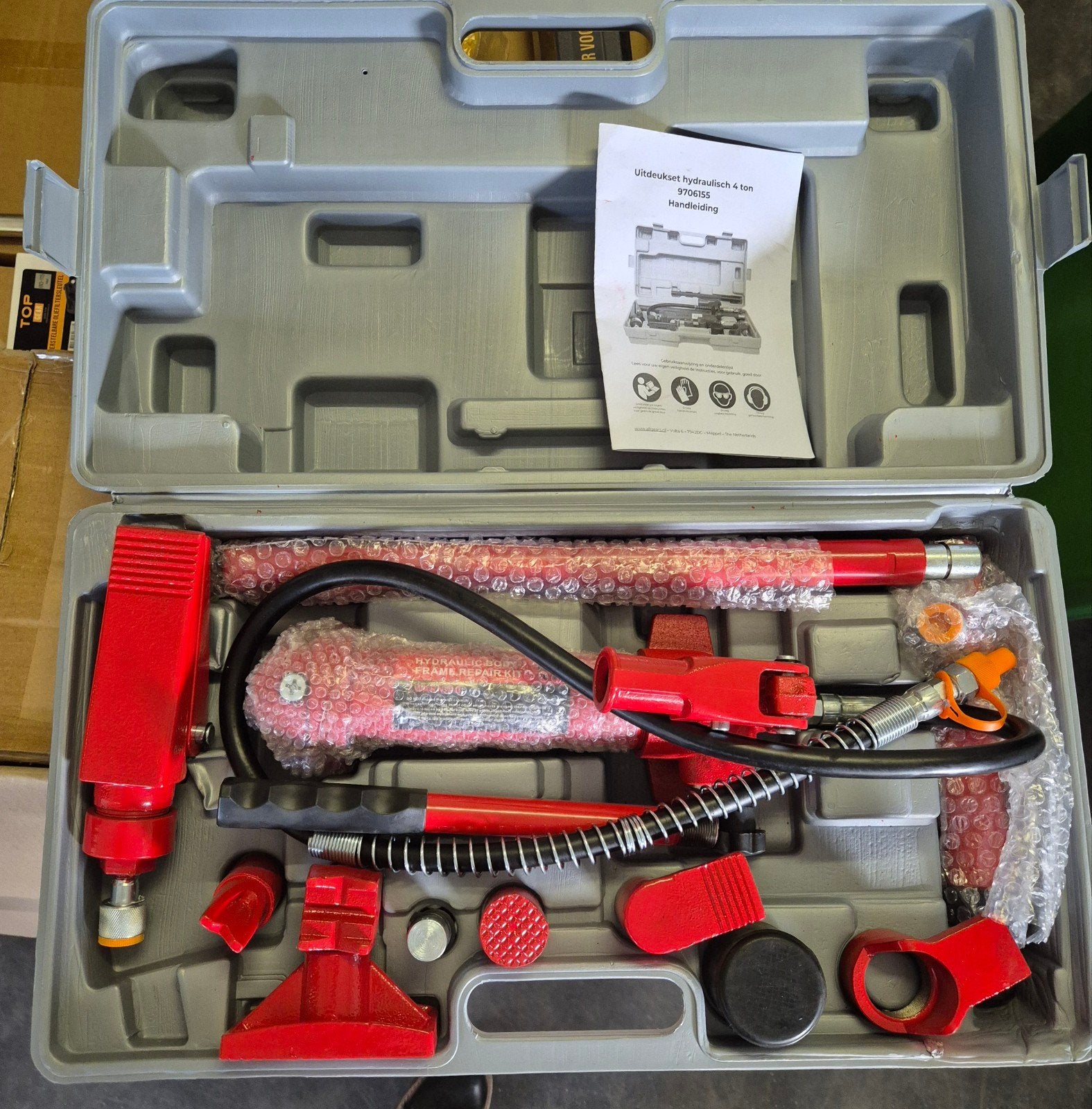 Pers / uitdeukset 4 ton, ., Nieuw, Q, Ophalen