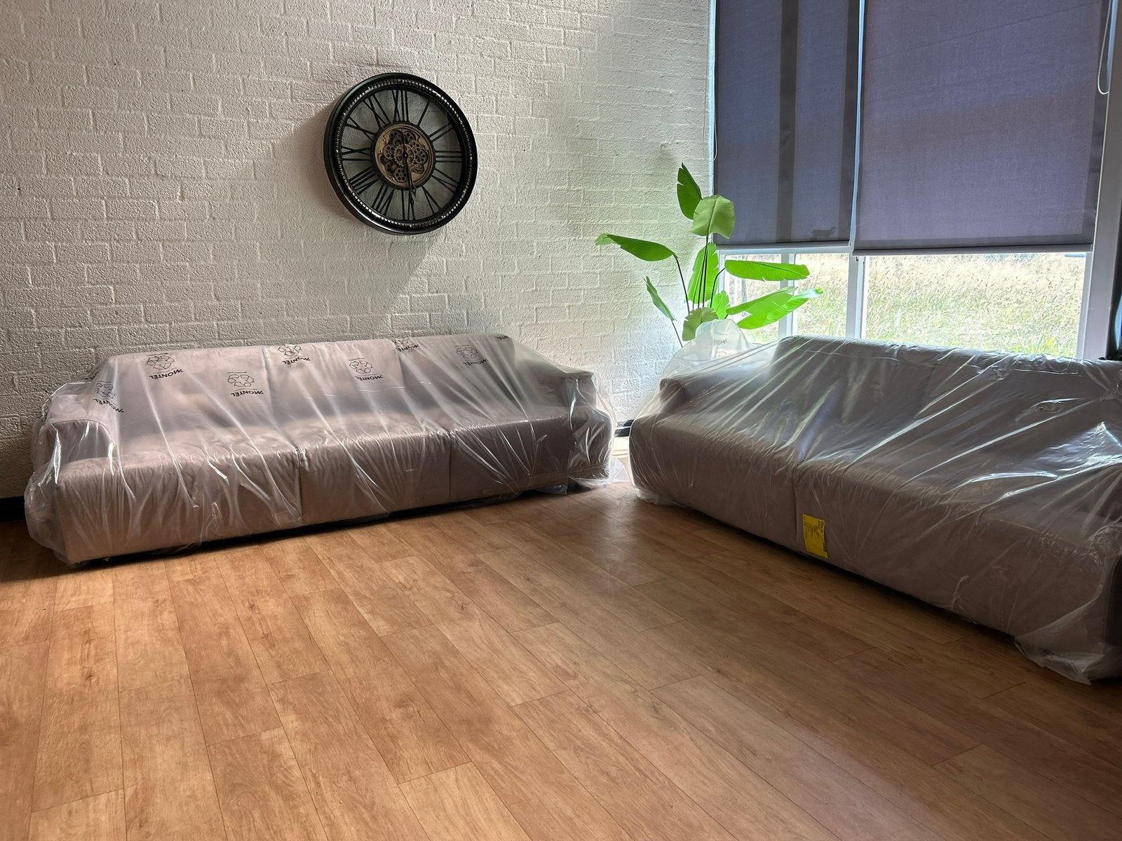 MONTÈL PREMIUM VELVET | 3-ZITS + 2-ZITS | SHOWROOMMODEL, Luxe, Nieuw, 75 tot 100 cm, Ophalen of Verzenden