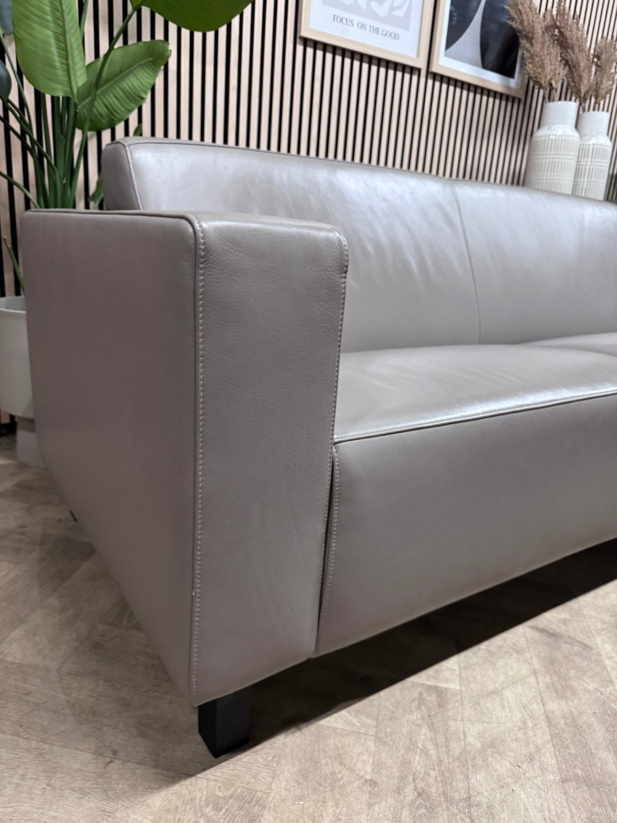 ZGAN Montel Design Hoekbank Leer - Taupe - 270 x 230, 250 tot 300 cm, -, -, Hoekbank