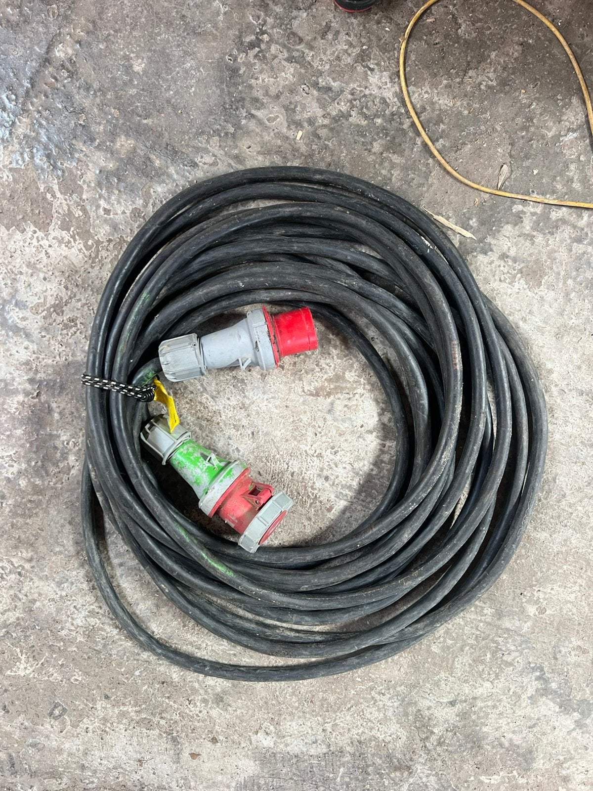 Krachtstroomkabel ca 25 meter 63 ampere, Ophalen, Gebruikt