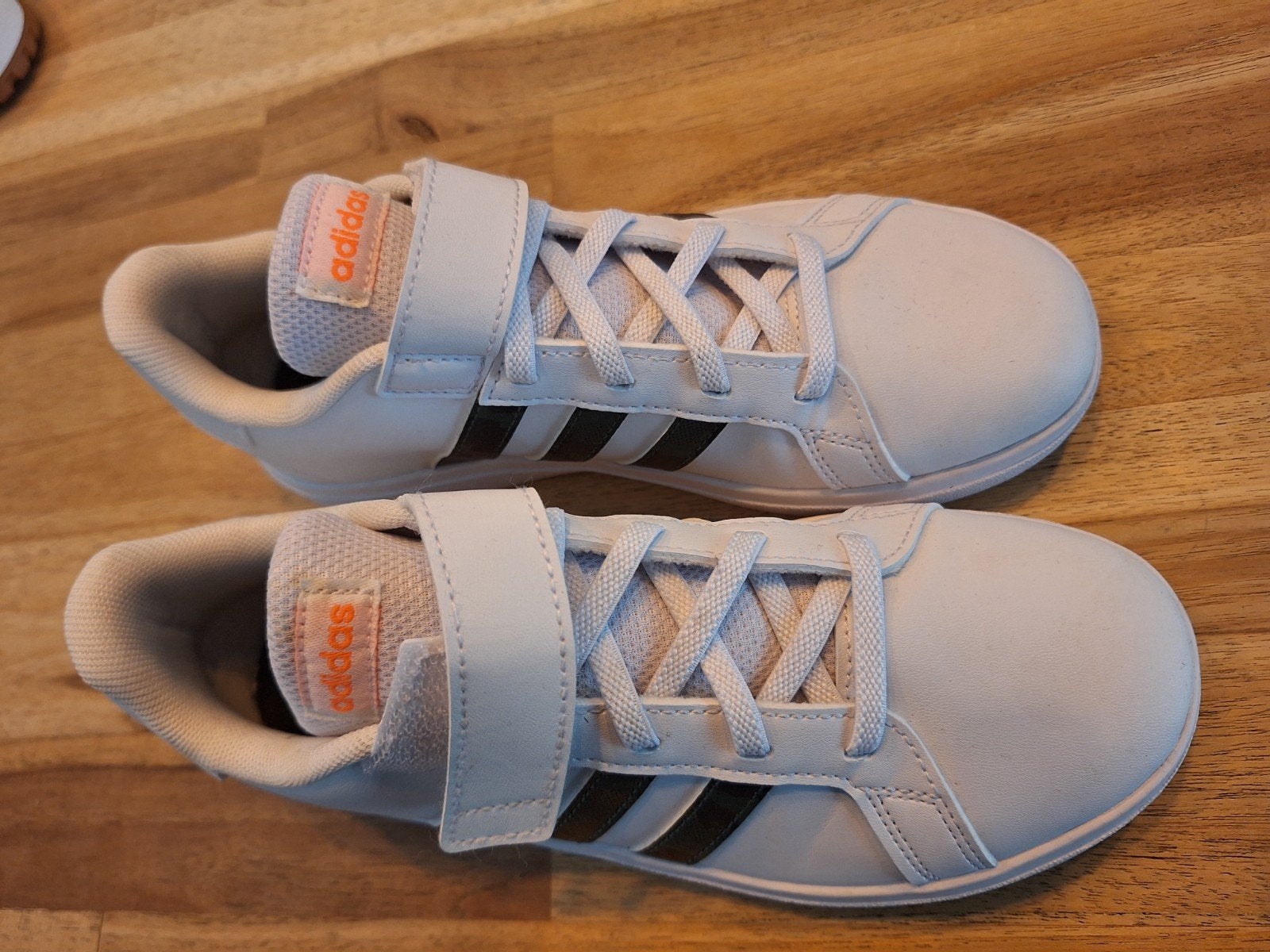 Adidas Grand Court 2.0 Schoenen Maat 35, Adidas, Jongen of Meisje, Schoenen, Ophalen of Verzenden