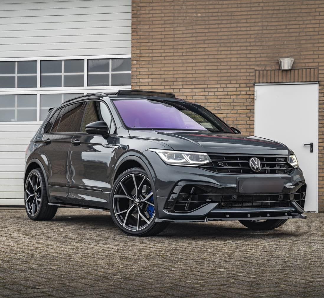 Volkswagen Tiguan R 2.0 tsi 75 edition/Akra/Pano/320 pk, Auto's, Zwart, 4 cilinders, 1984 cc, 320 pk