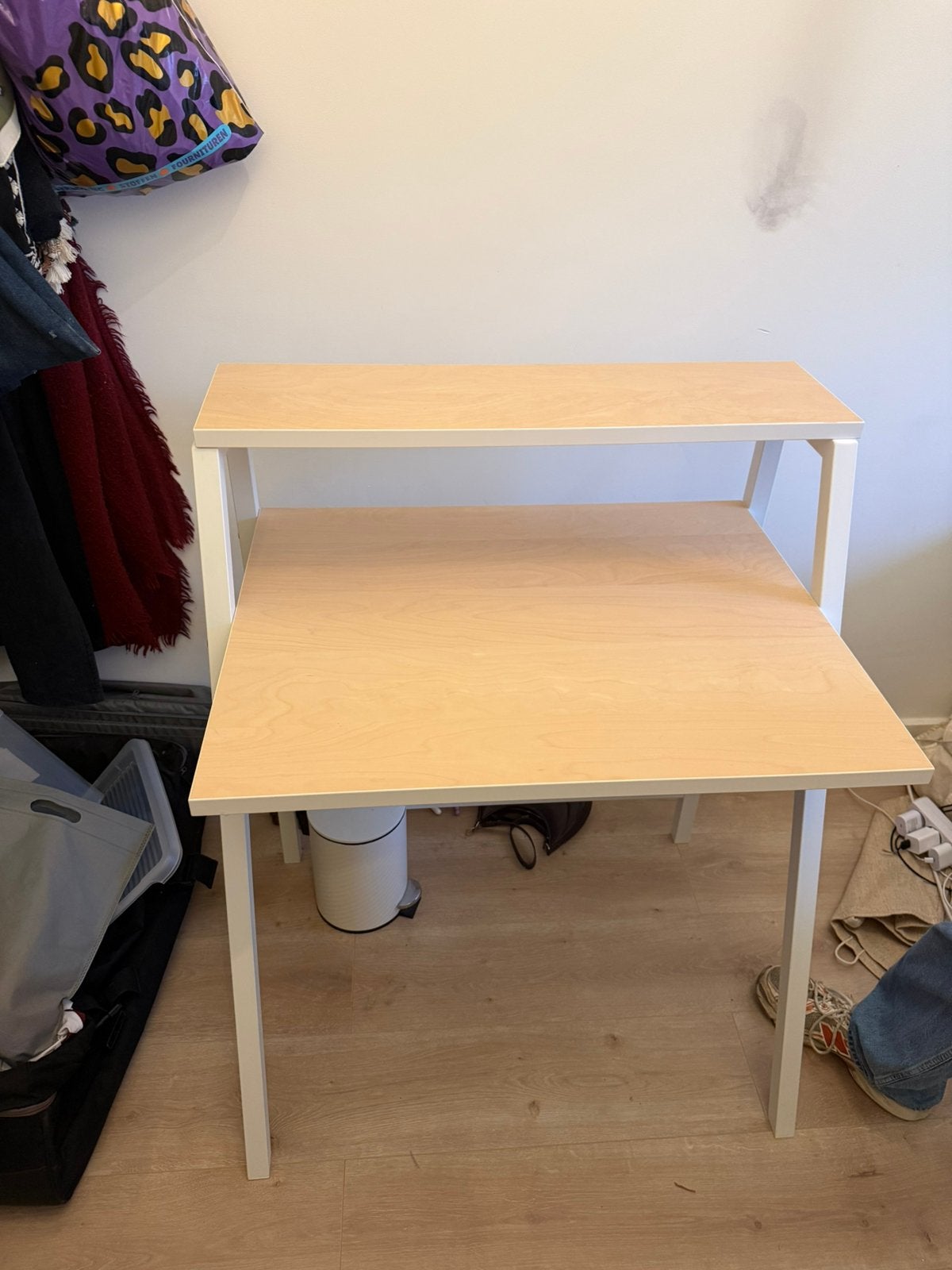Mittplan bureau 80x60 + (eventueel) gratis beeldscherm, Huis en Inrichting, Bureaus, Ophalen, Zo goed als nieuw