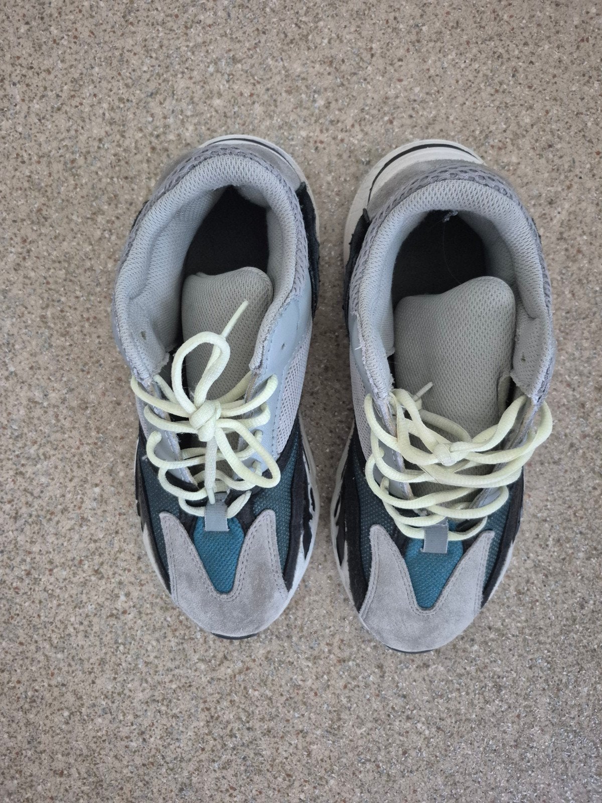 Adidas Yeezy Boost 700 Wave Runner Sneakers, Overige kleuren, Ophalen of Verzenden, Sneakers of Gympen, Adidas