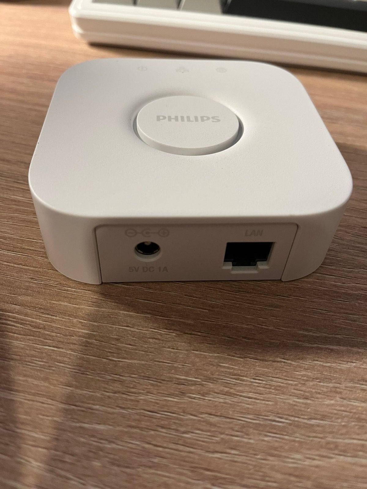Philips Hue Bridge V2 - Smart Home Hub, Ophalen of Verzenden, Zo goed als nieuw