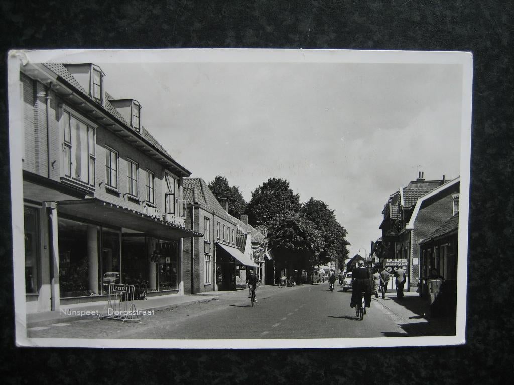 NUNSPEET Dorpsstraat D Heineken bier reclame Persil 1959, Verzamelen, Ophalen of Verzenden, 1940 tot 1960, Gelderland
