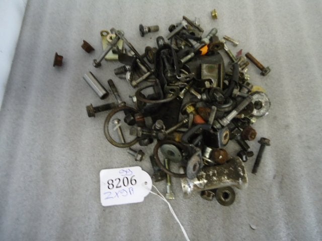 ZX9R 1998 - 1999 Kawasaki Bout Bout divers D1-11958