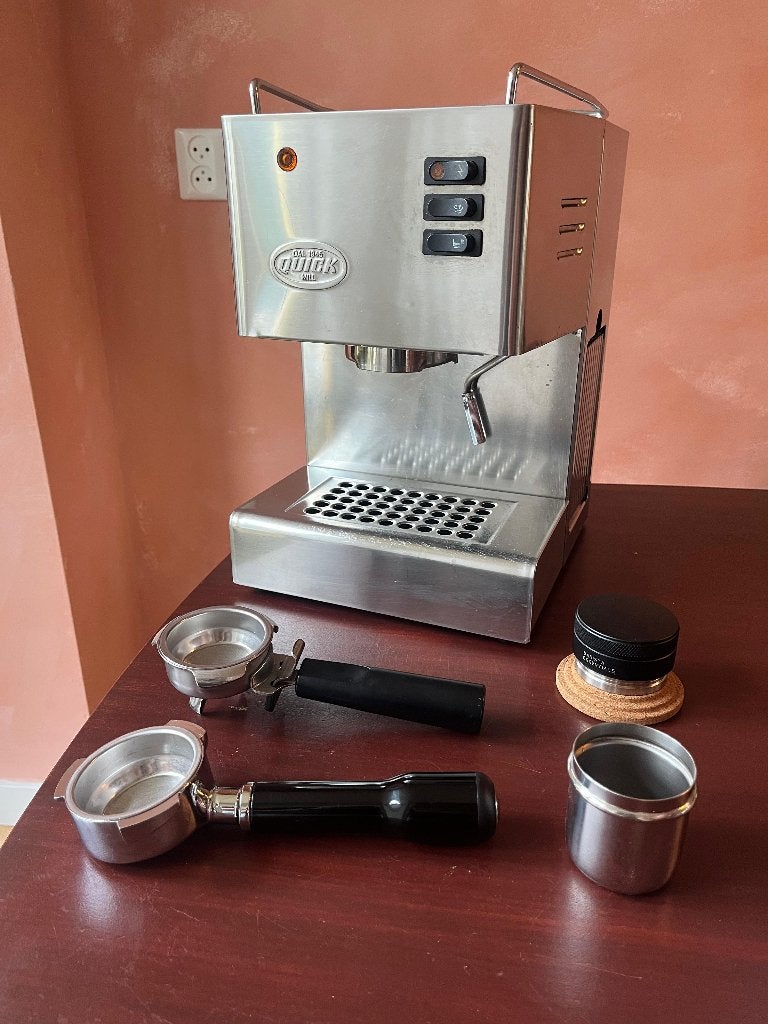 Quickmill 3000 espresso-apparaat incl. accessoires, Witgoed en Apparatuur, Gebruikt, Espresso apparaat, Gemalen koffie, Ophalen