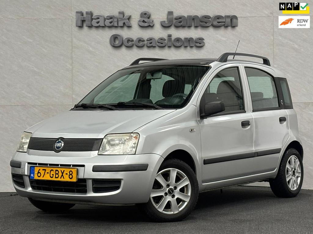 Fiat Panda 1.2 Emotion Panodak airco Onderhouden, Auto's, Fiat, Voorwielaandrijving, Gebruikt, Origineel Nederlands, Bedrijf