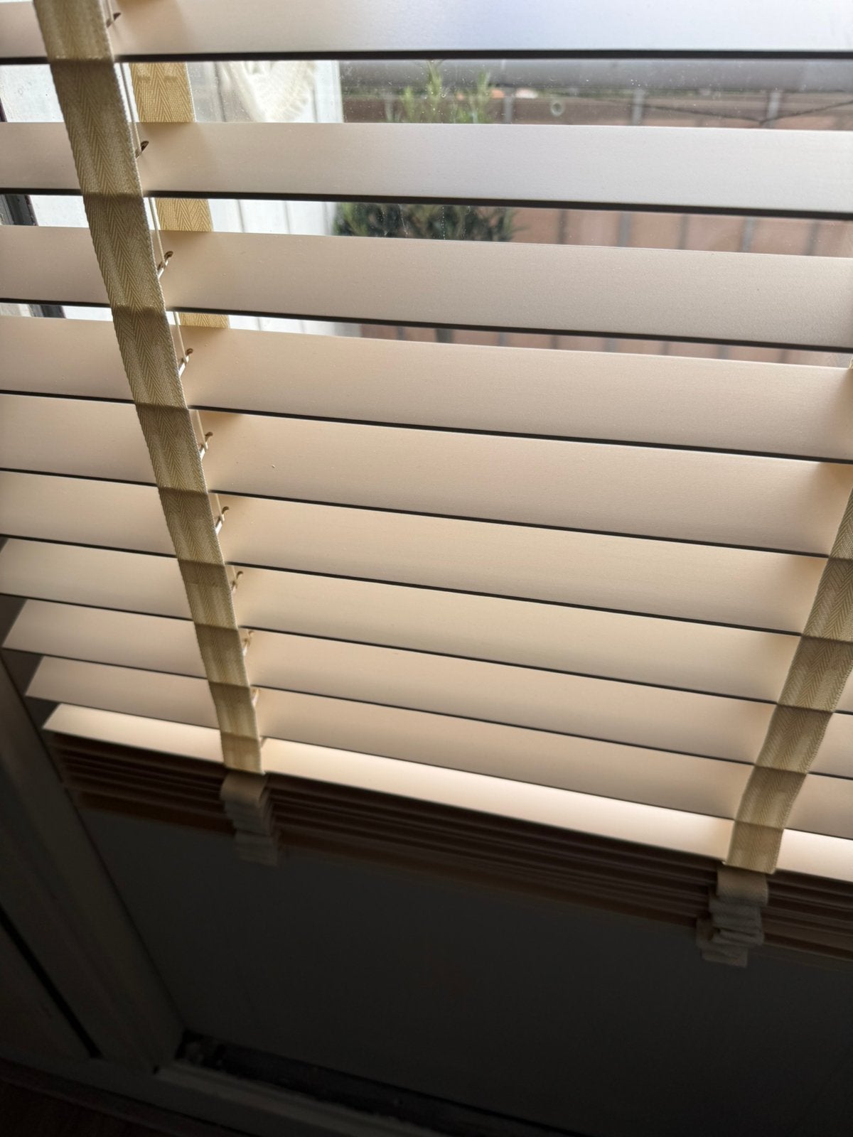 Nieuwe houten jaloezieën beige, Ophalen, Nieuw, Beige, Jaloezie