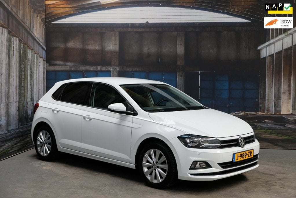 Volkswagen Polo 1.0 TSI Highline - Cruise - PDC - Nav - LMV, Auto's, Voorwielaandrijving, Stof, Gebruikt, 95 pk