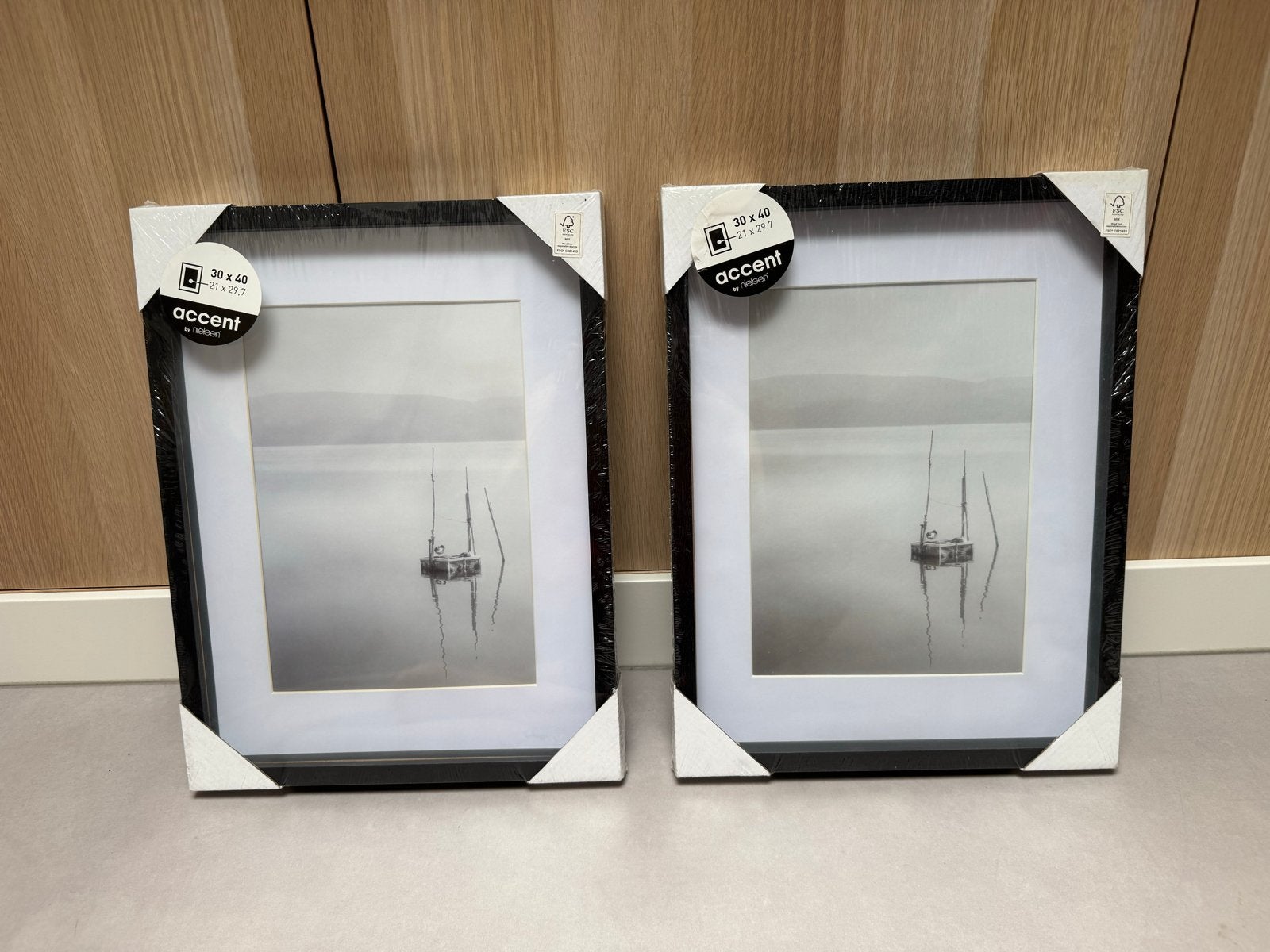 2x Nieuwe Accent by Nielsen Aura fotolijsten 30x40 zwart, 40 cm, Nieuw, Ophalen of Verzenden, Met glas