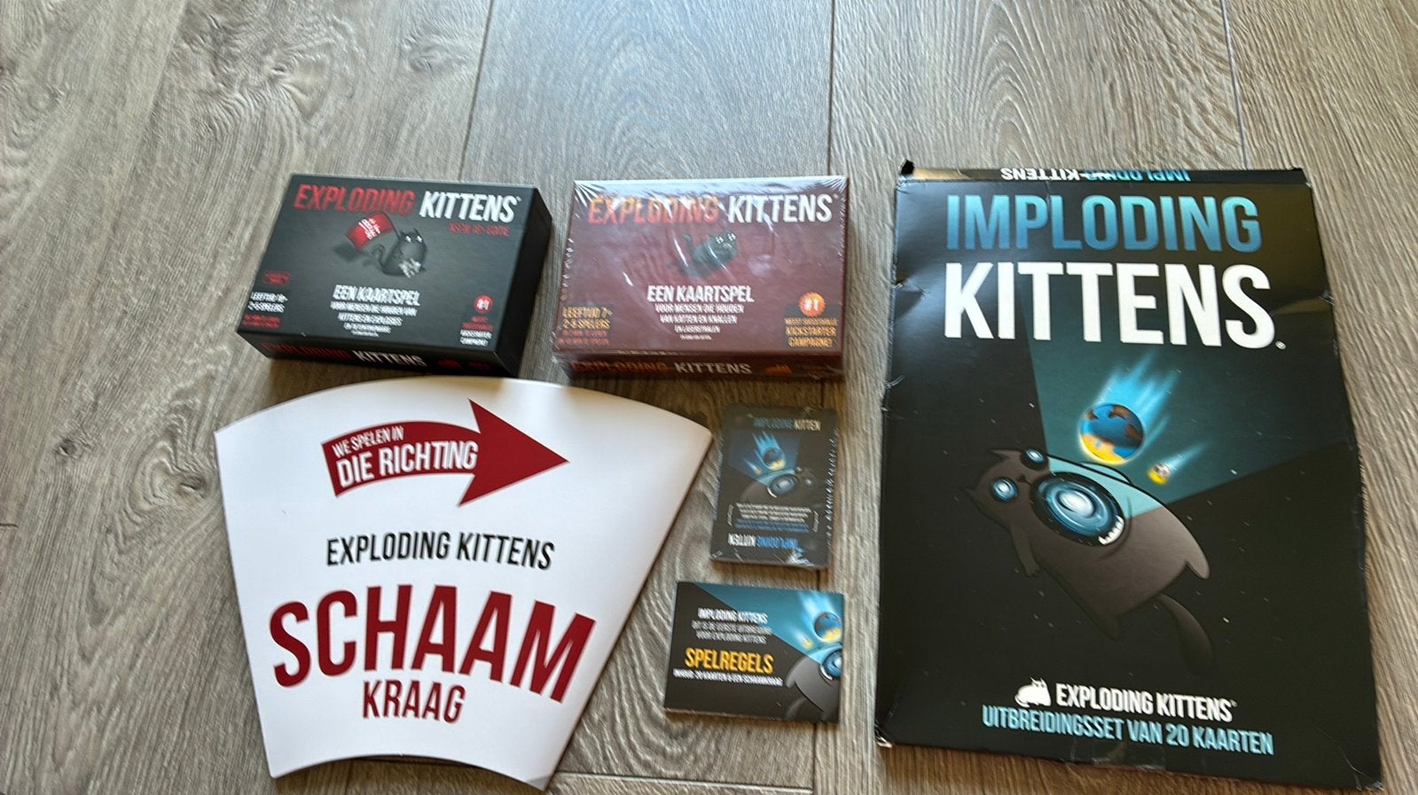 Complete set Exploding Kittens, Ophalen of Verzenden, Nieuw