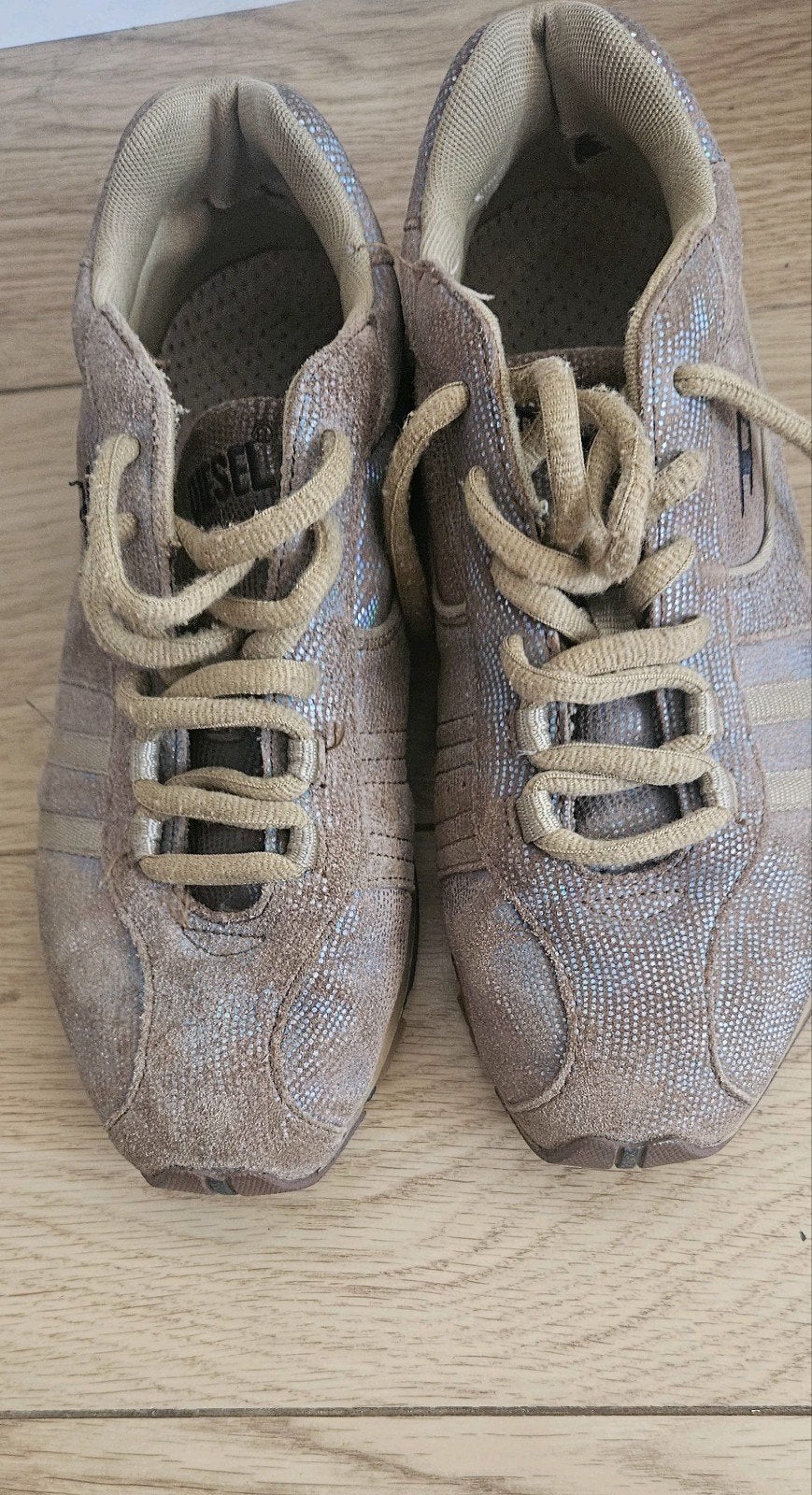 Diesel bruine schoenen, Kleding | Dames, Schoenen, Bruin, Ophalen of Verzenden, Diesel, Sneakers of Gympen