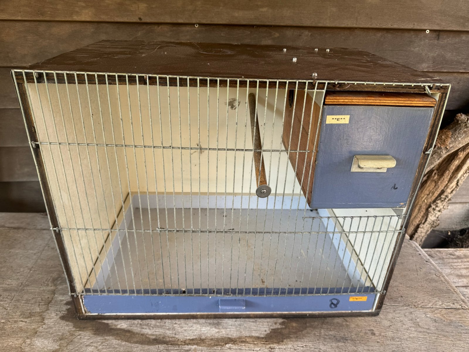 Te koop twee de zelde Vogelhokken, Dieren en Toebehoren, Vogels | Hokken en Kooien, Ophalen, Hout, Vogelkooi