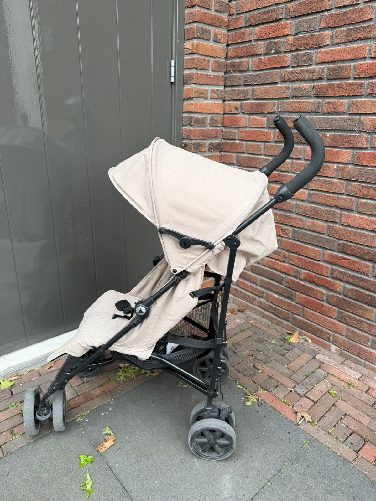 Topmark kinderbuggy – beige / zandkleur – 2,5 jr oud, Kinderen en Baby's, Buggy's, Ophalen, Gebruikt, Overige merken, Verstelbare rugleuning