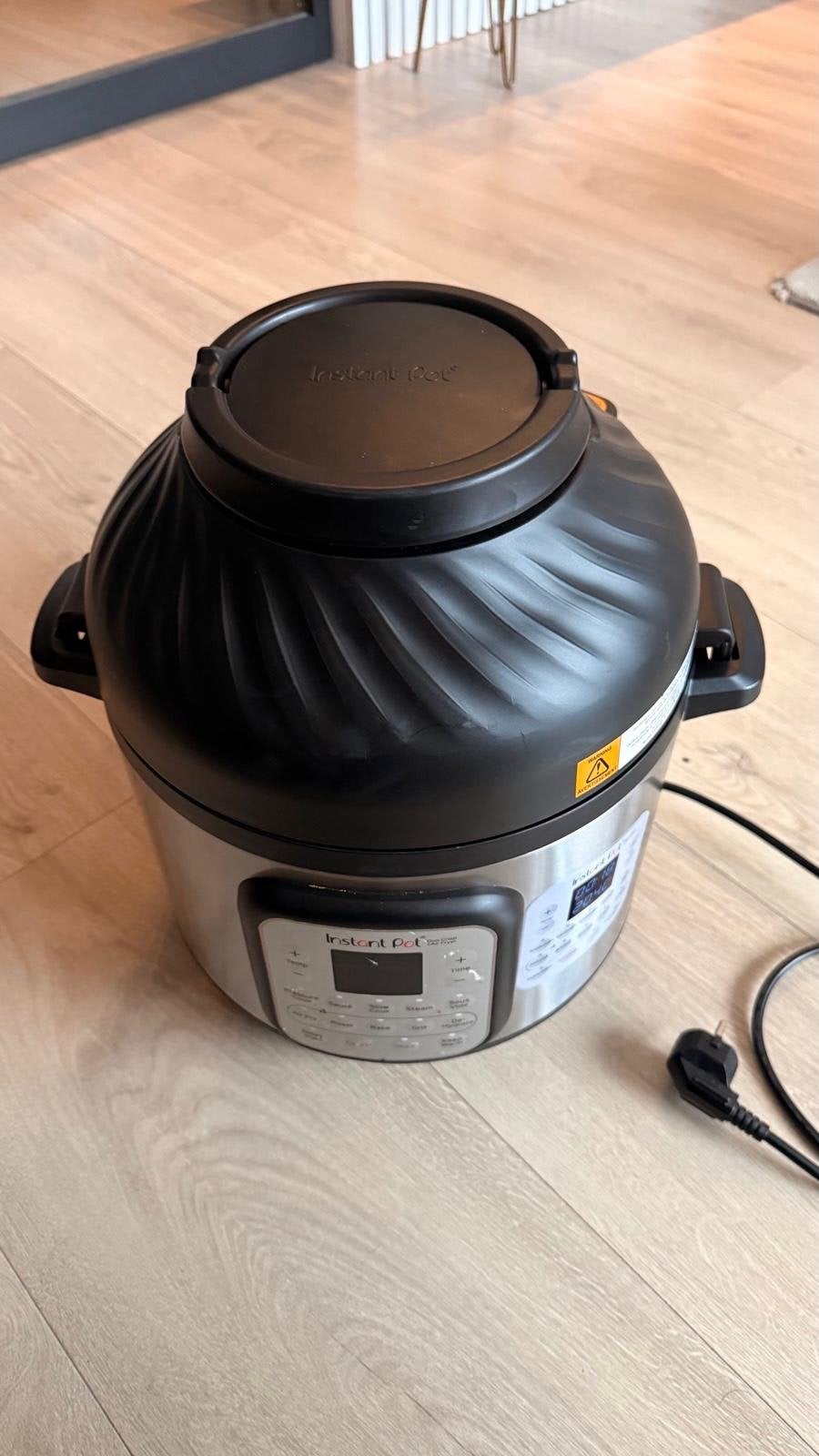 Instant Pot Duo Crisp 8L met Airfryer, Ophalen, Zo goed als nieuw, Airfryer XL, 1500 gram of meer