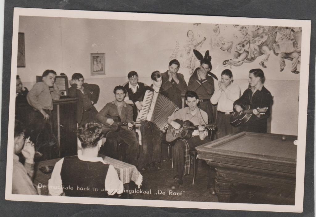 harreveld gem.lichtenvoorde r.k.vakschool met leerlingen, Verzamelen, Ansichtkaarten | Nederland, Verzenden, 1940 tot 1960, Ongelopen