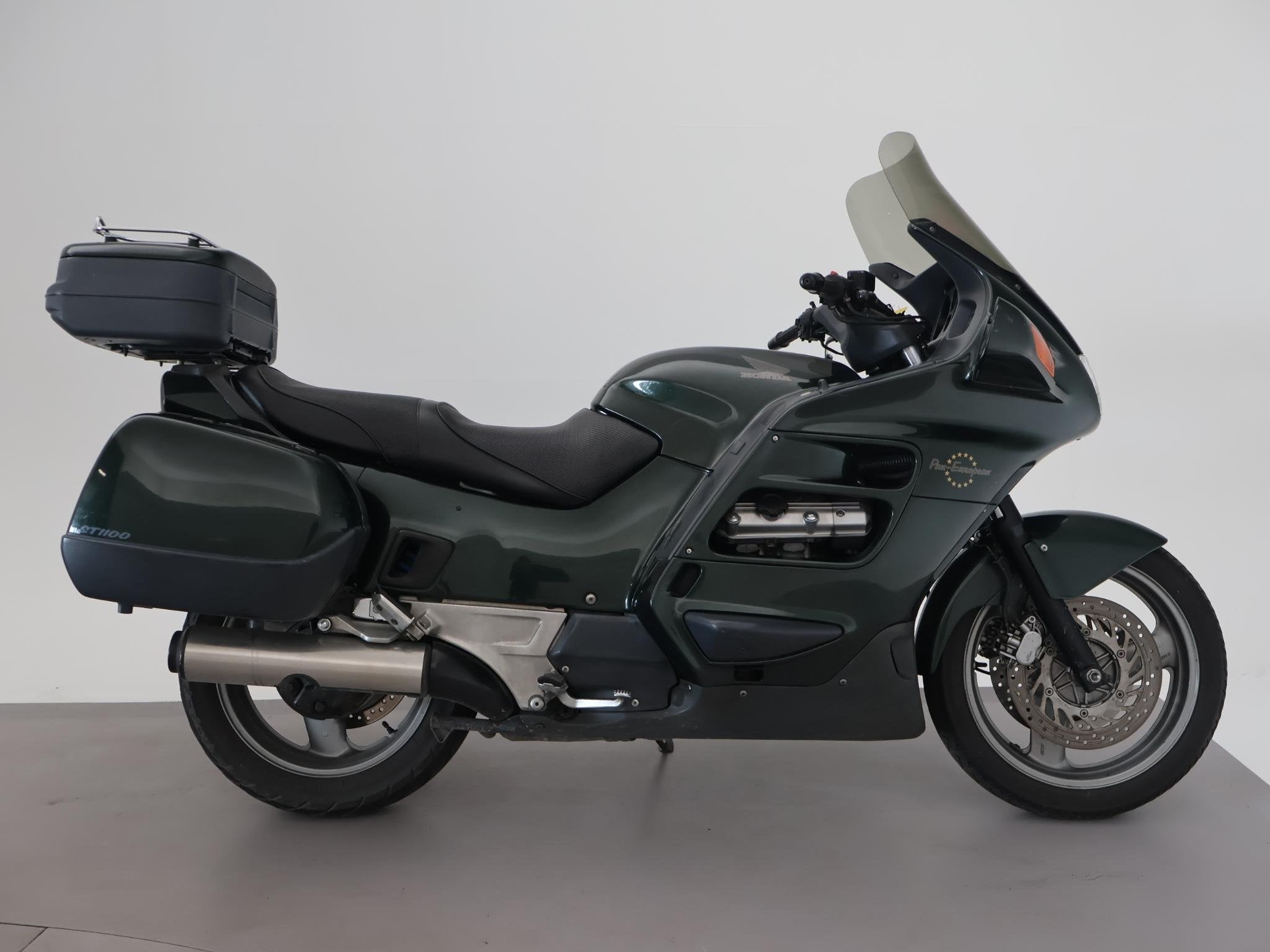 Honda ST 1100 Pan European, Rivium Boulevard 222-11
2909 LK  Capelle aan den Ijssel, NL, Honda Motor Europe Limited, Meer dan 35 kW