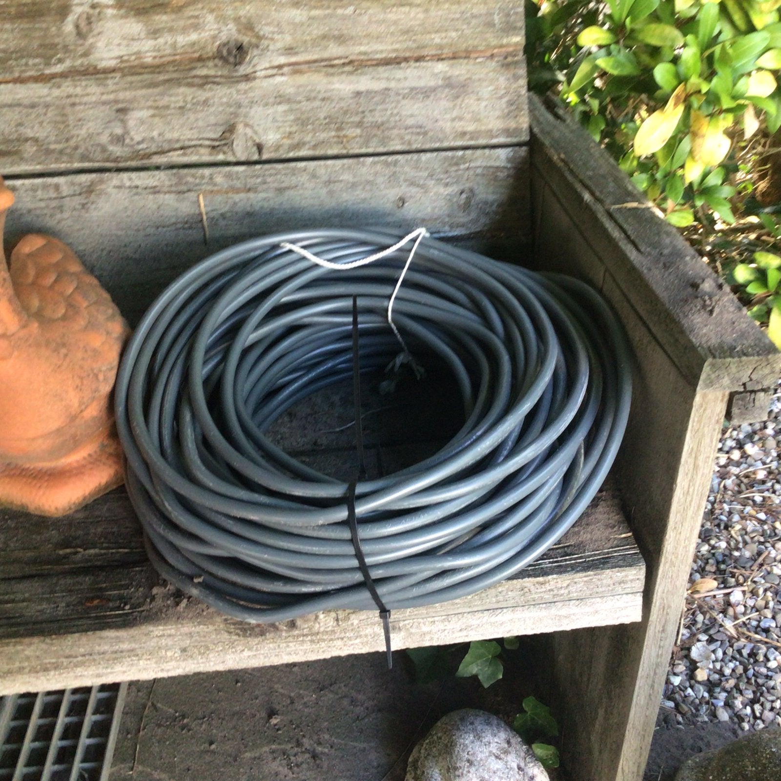 Kabel 5x2.5  lengte 50 meter grijs nexans nog nieuw, Ophalen, Nieuw, Kabel of Snoer