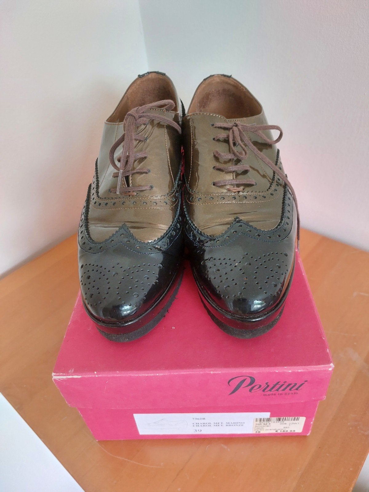 Dames veterschoenen Pertini 39, Ophalen, Zo goed als nieuw, Zwart