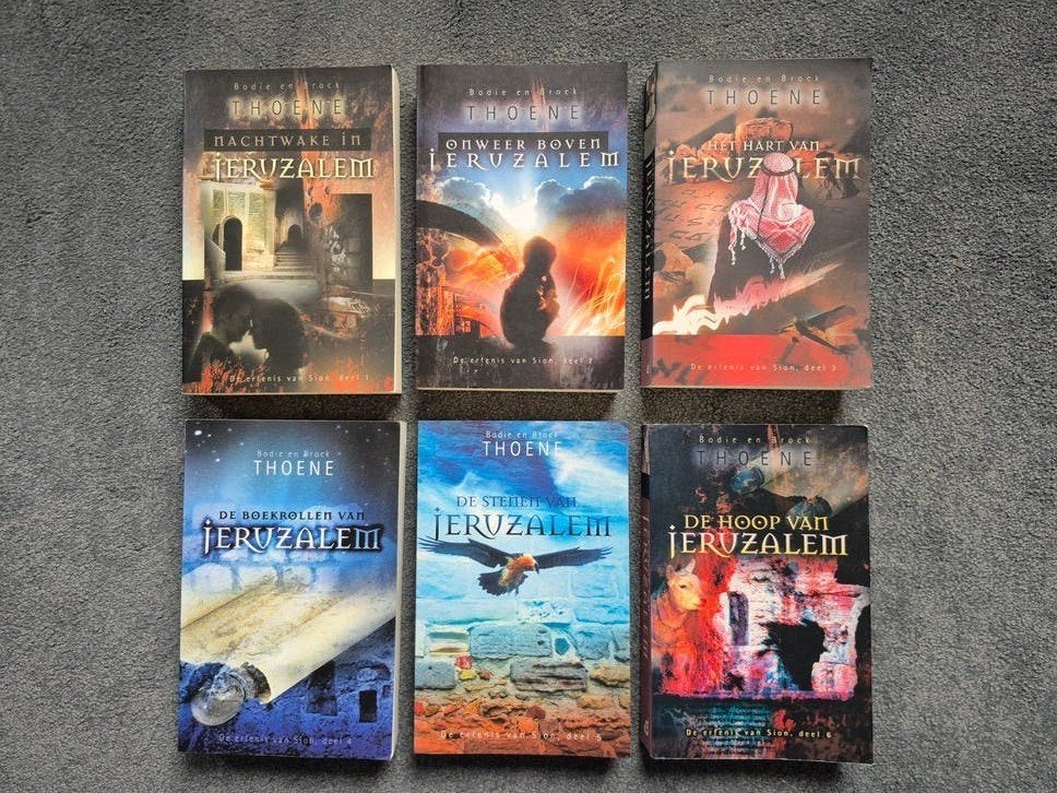 Thoene - Jeruzalem serie COMPLEET, Ophalen of Verzenden, Gelezen, Bodie en Brock Thoene, Nederland