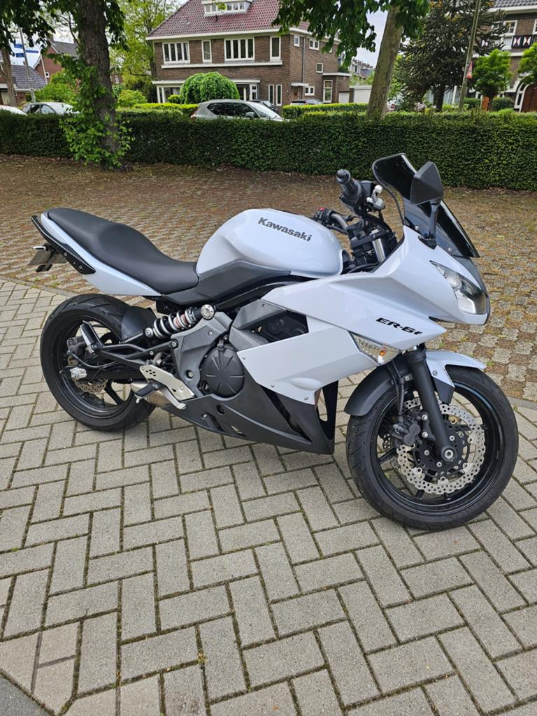 Witte Kawasaki ER-6F, Motoren, Motoren | Kawasaki, Particulier, Naked bike