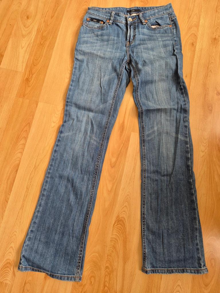 BOSS Hugo Boss Jeans W27/L34 - Zo goed als nieuw, BOSS Hugo Boss, Blauw, Ophalen of Verzenden, Zo goed als nieuw