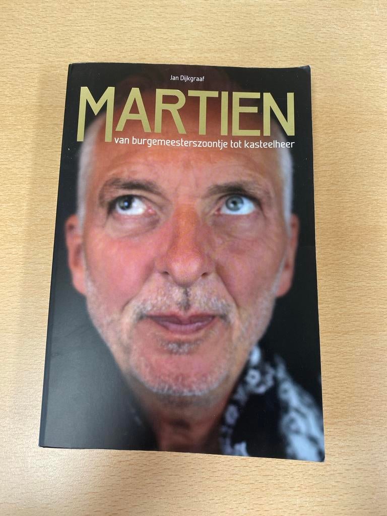 Martien Meiland: Van burgemeesterszoontje tot kasteelheer, Ophalen of Verzenden, Gelezen, Film, Tv en Media
