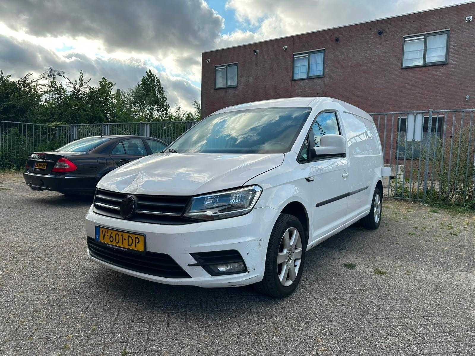 Volkswagen - Caddy - Automaat - 2.0 TDI L2H1 BMT Hi. - Van, Automaat, Gebruikt, Euro 6, Volkswagen