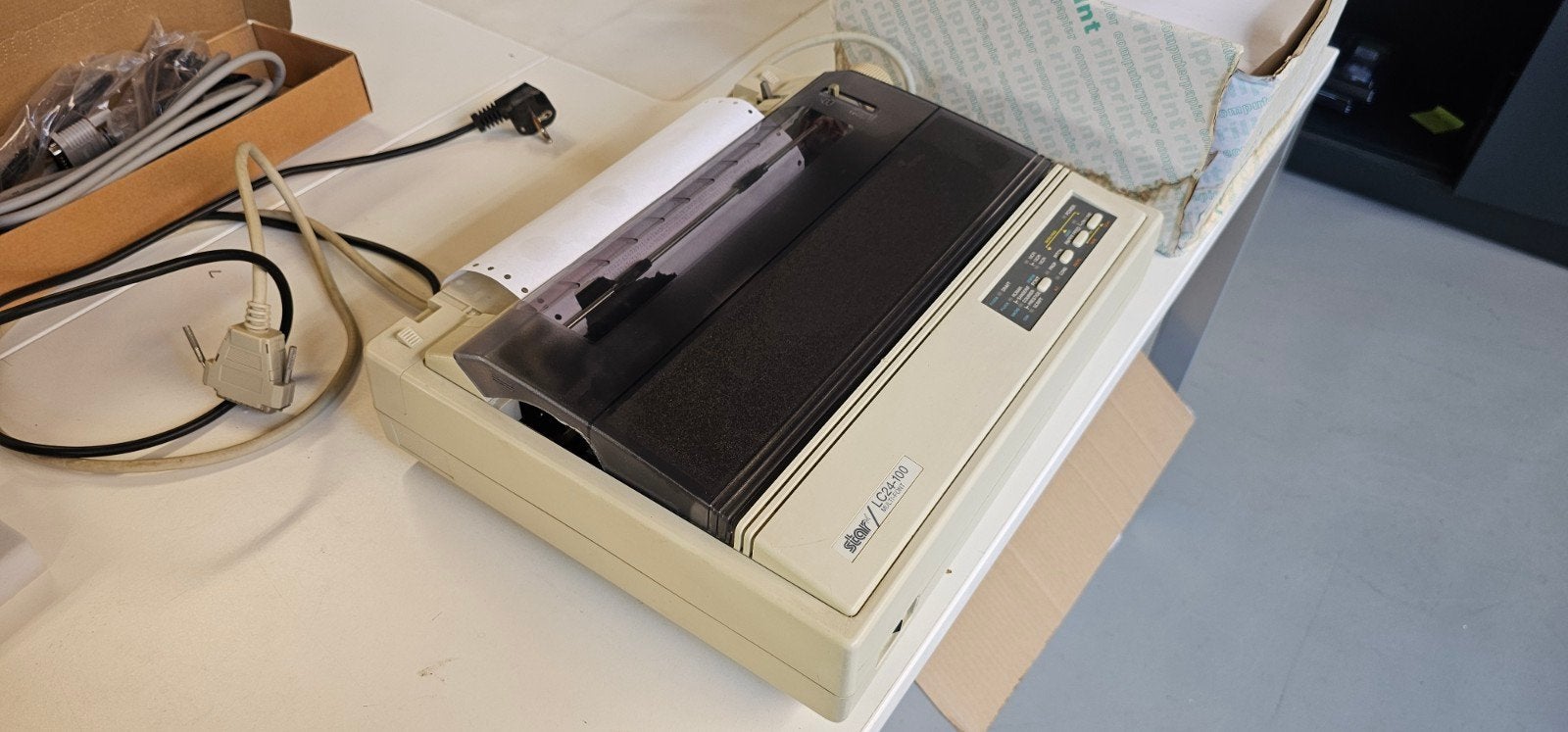 Star LC-24 100  matrixprinter - Vintage printer inclusief pa, Computers en Software, Ophalen, Zwart-en-wit printen, Gebruikt, Matrix-printer