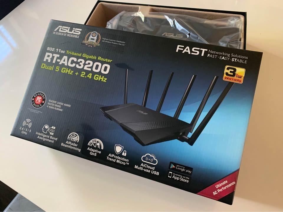 Asus RT-AC3200 Router, Computers en Software, Ophalen of Verzenden, Zo goed als nieuw, Router, Asus router