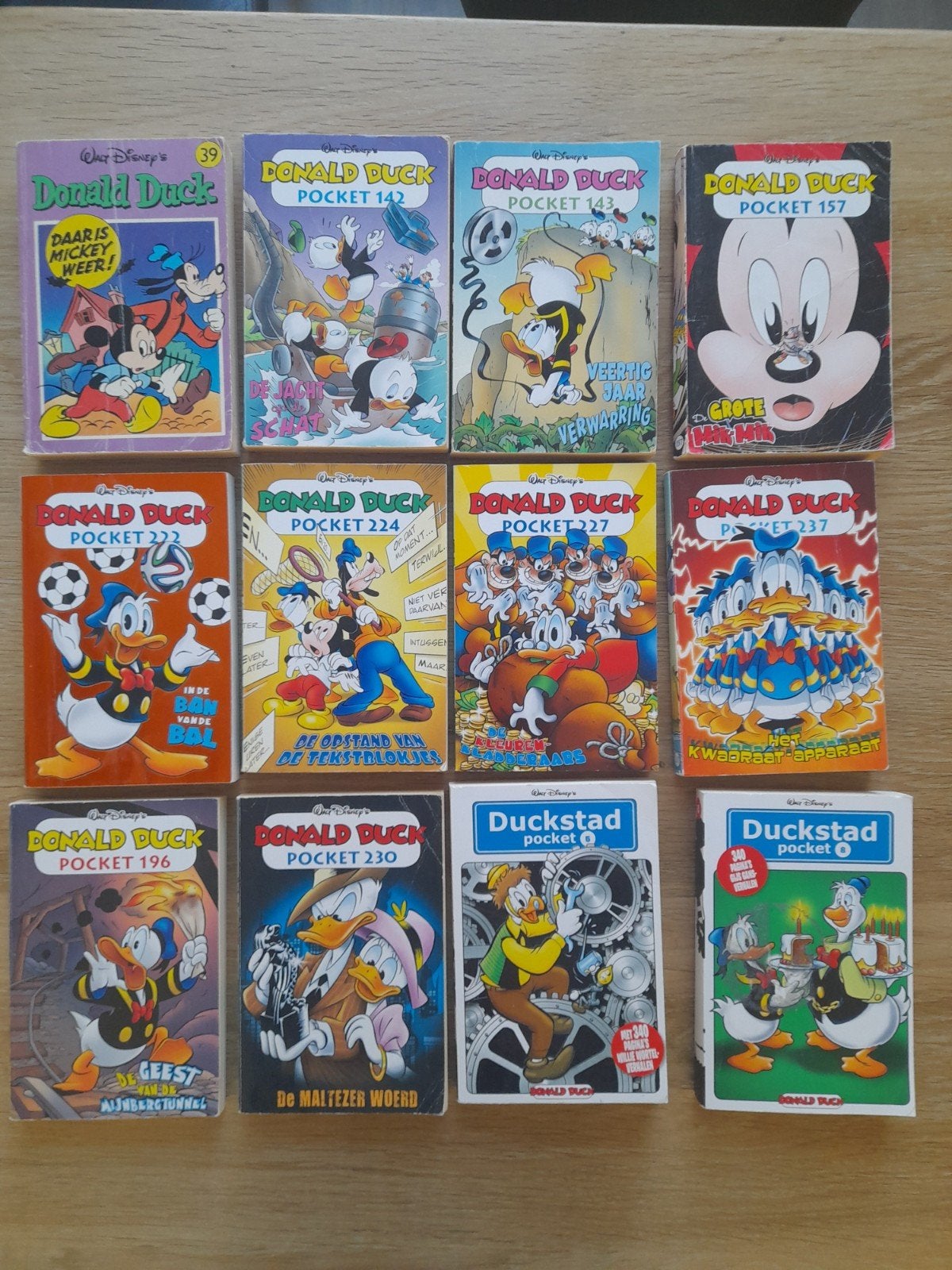 Donald Duck Pocket en Duckstad Pocket Collectie, Meerdere stripboeken, Ophalen, Gelezen