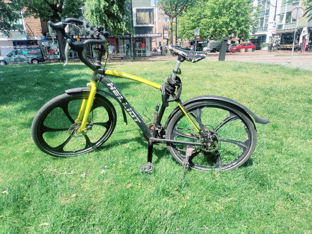 Helliot Sport Fiets / Snelle Stadsfiets met 21 Versn. (M/V), 26 inch, Staal, Heren, Zo goed als nieuw