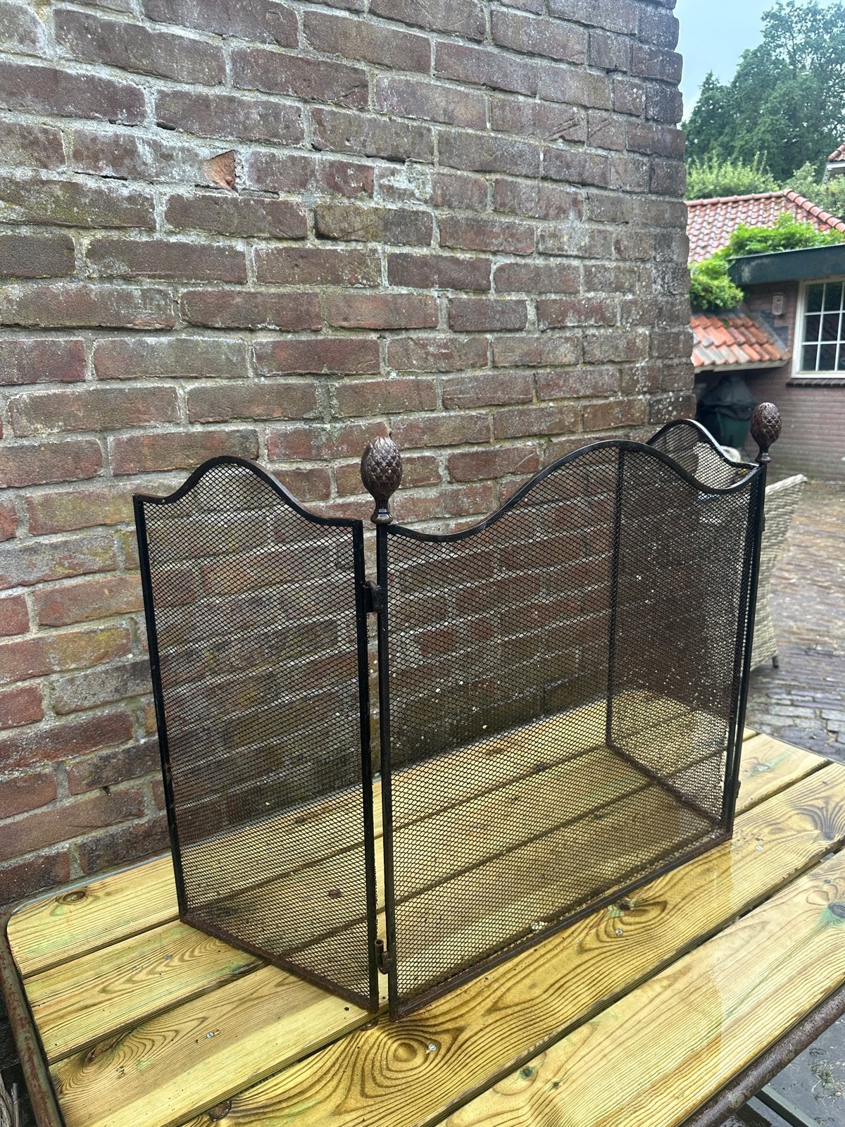 Antiek haardscherm / vonkenscherm met dennenappel ornamenten, Ophalen, Gebruikt, Vrijstaande haard, Overige soorten
