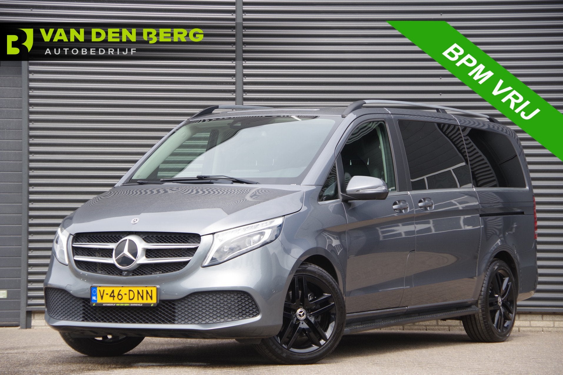 Mercedes-Benz V-Klasse 300d DC-5P AUT LED, LEDER, 2X SCHUIFD, Auto's, Gebruikt, 4 cilinders, 2500 kg, Bedrijf