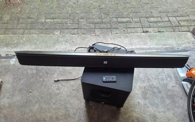 JBL SB400 Soundbar met subwoofer - geen geluid (defect), Ophalen, Bluetooth, Niet werkend