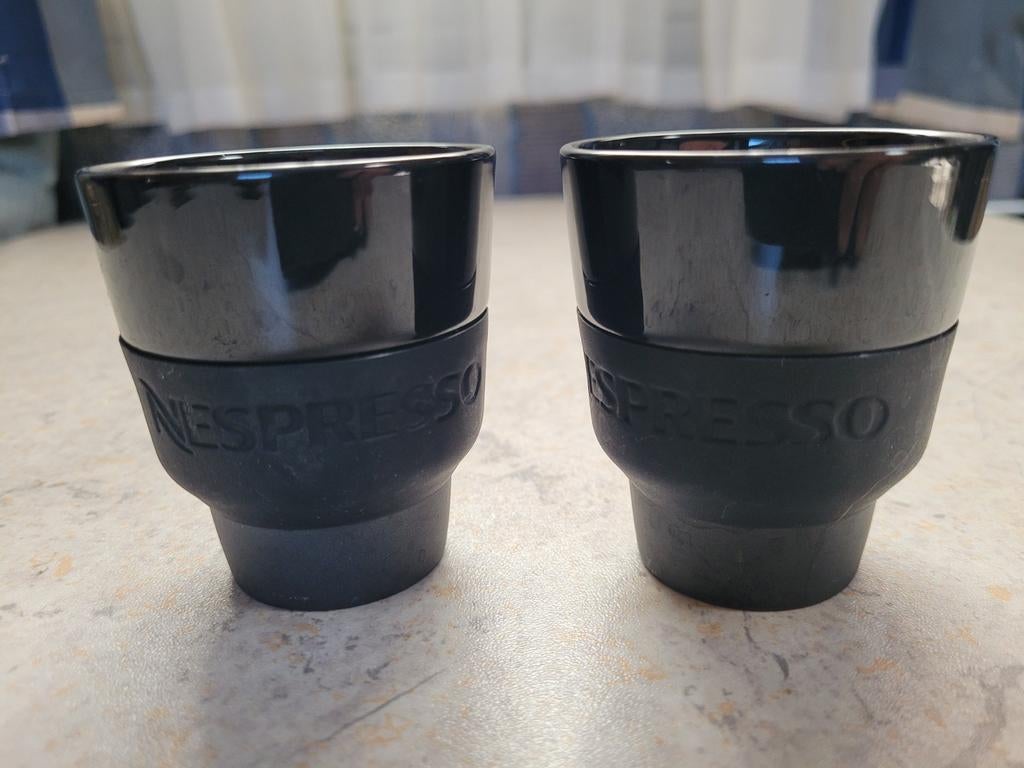 Nespresso espresso kopjes - set van 2, Huis en Inrichting, Keuken | Servies, Gebruikt, Nespresso, Keramiek, Ophalen of Verzenden
