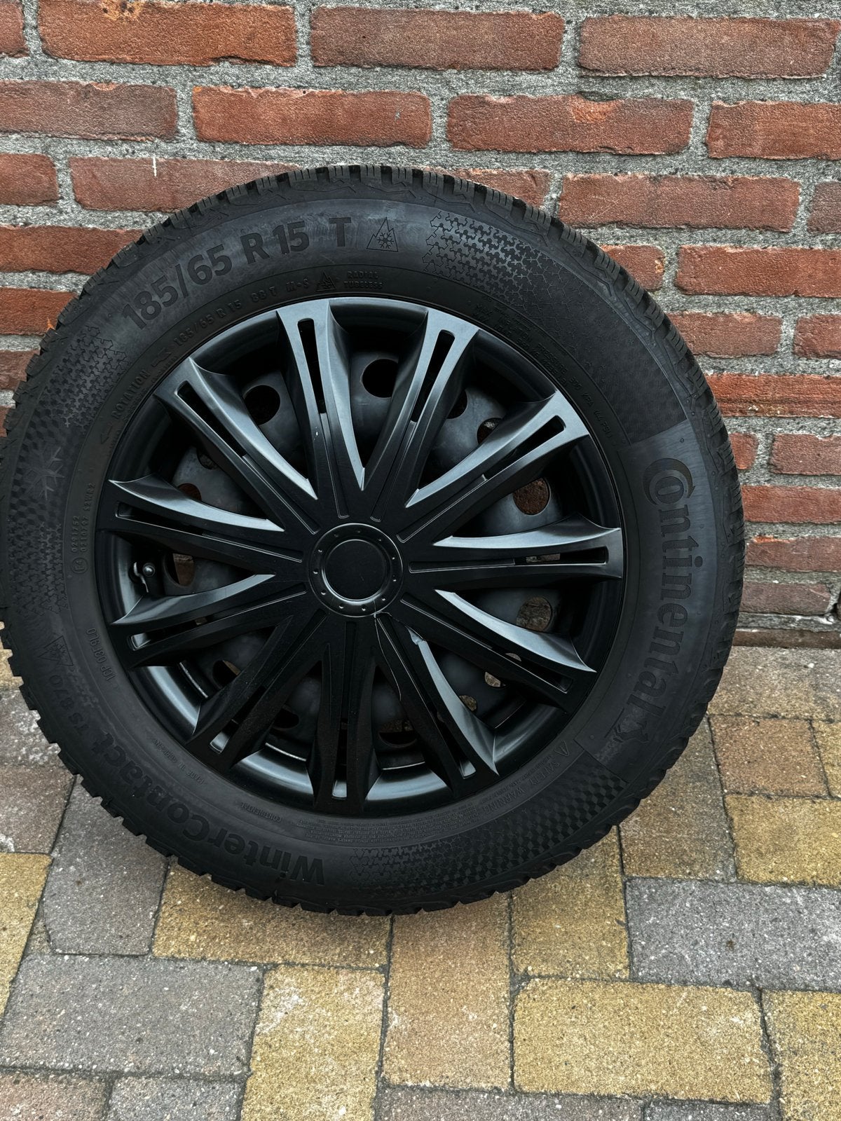 Continental Winterbanden 185/65 R15 met Velgen, Auto-onderdelen, Banden en Velgen, Ophalen, Gebruikt, 15 inch, Banden en Velgen