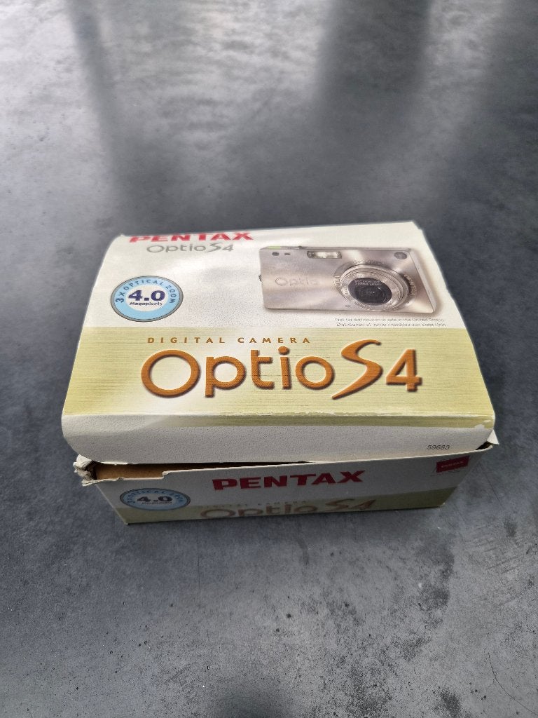 Fototoestel OptioS4, Gebruikt, 4 megapixels, Ophalen of Verzenden, Compactcamera