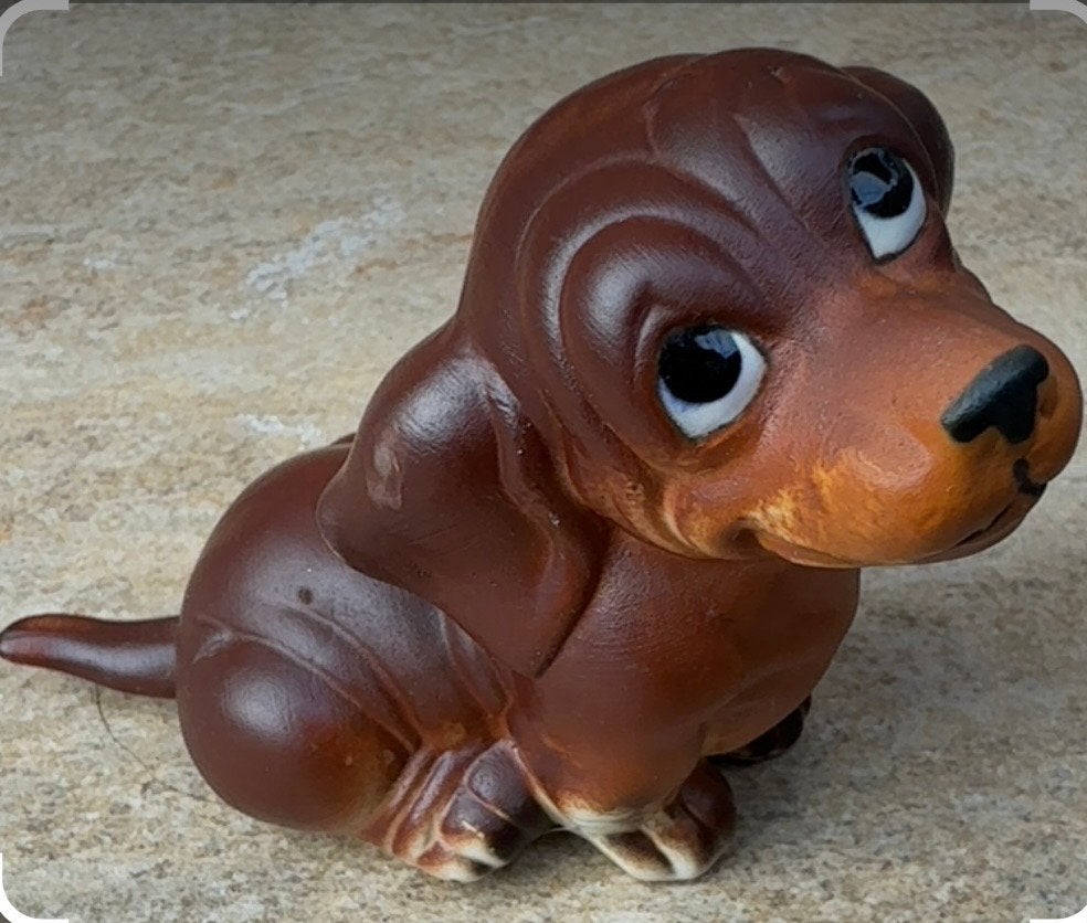 Vintage Teckel Beeldje - Bruin Keramiek Hondje, Verzenden, Gebruikt, Dier