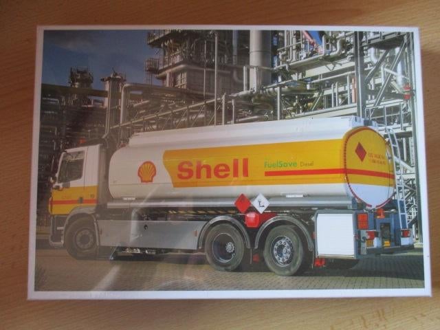 Shell puzzel 1000 stukjes Tankwagen Park Rotterdam Nieuw!, Ophalen of Verzenden, 500 t/m 1500 stukjes, Nieuw