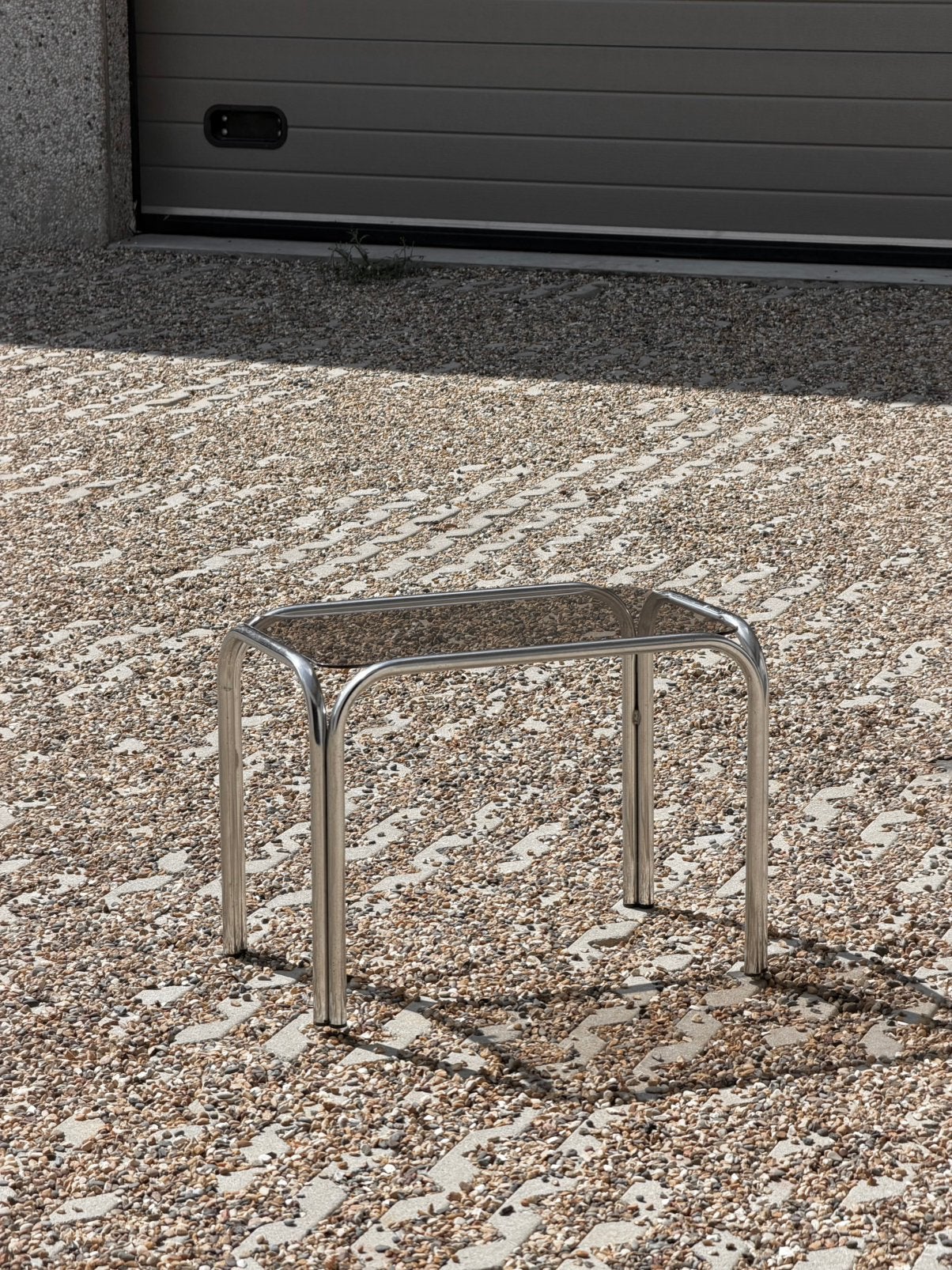 Vintage bauhaus chroom bijzettafel, Ophalen, 50 tot 100 cm, Rond, Glas