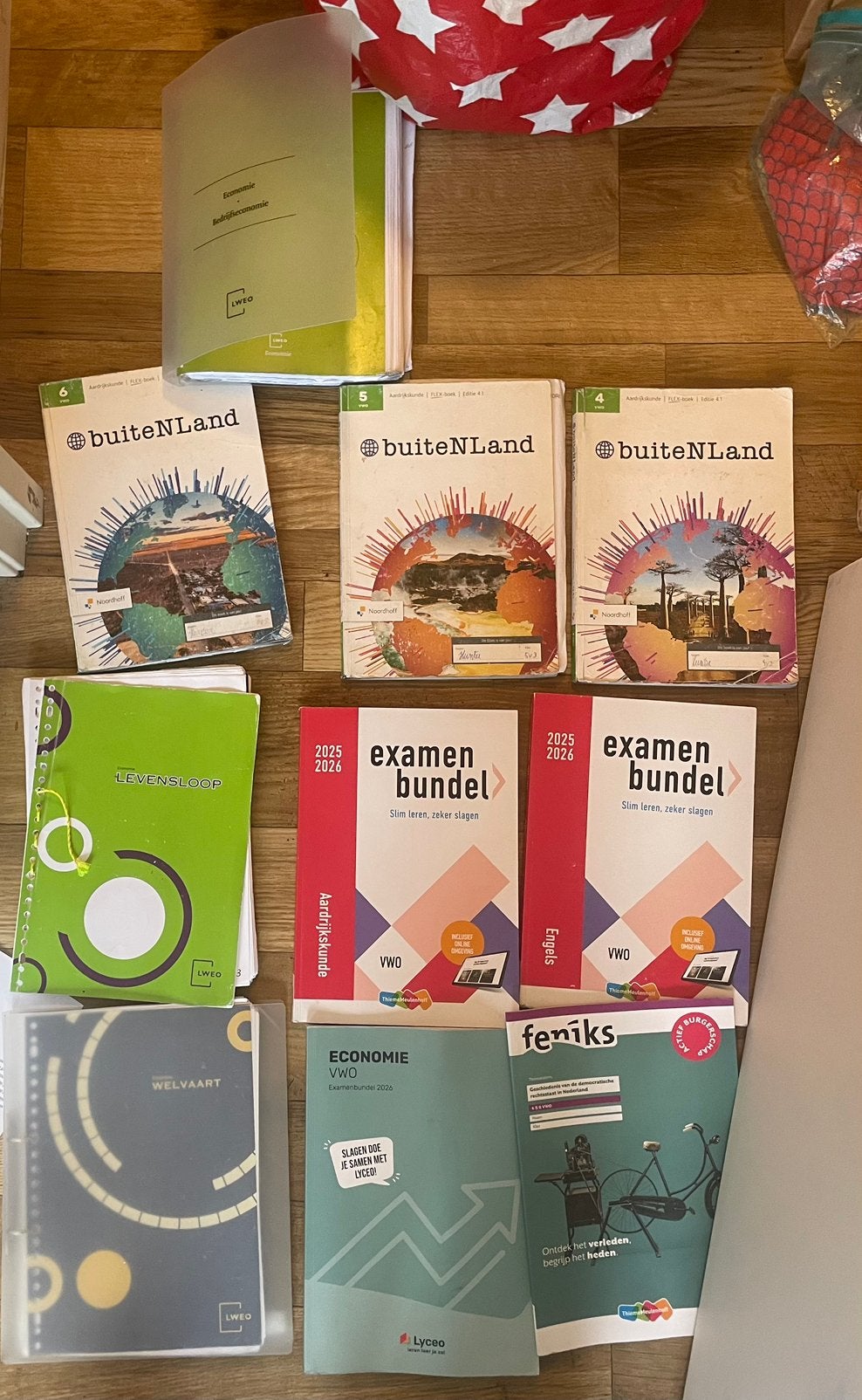 Examenschoolboeken, 4, 5 en 6 VWO, Ophalen of Verzenden, Zo goed als nieuw, VWO