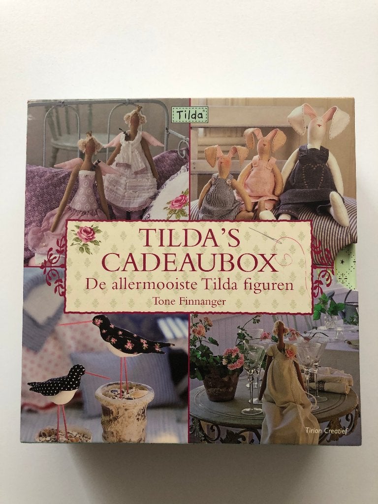 Tilda's Cadeaubox, Boeken, Hobby en Vrije tijd, Verzenden, Tone Finnanger, Zo goed als nieuw, Borduren en Naaien