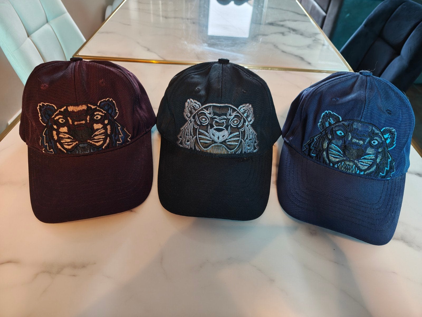 3x KENZO caps, Kenzo, One size fits all, Ophalen of Verzenden, Pet