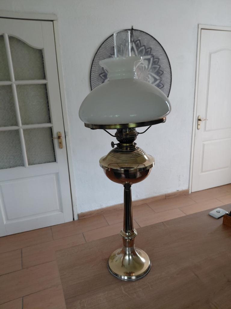 Goed werkende koperen antieke olielamp, Ophalen of Verzenden